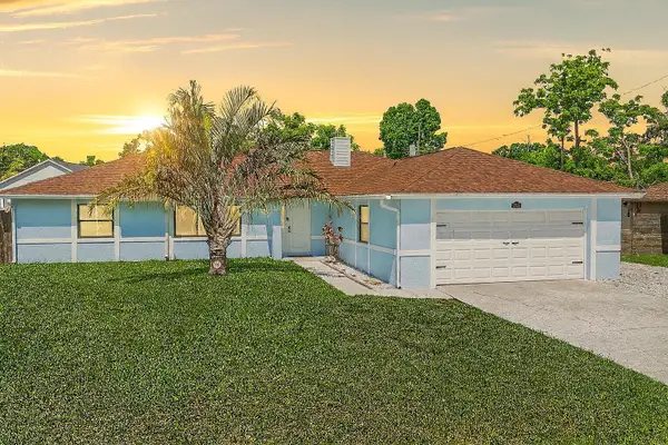 2350 Fallon Boulevard Ne, Palm Bay, FL 32907