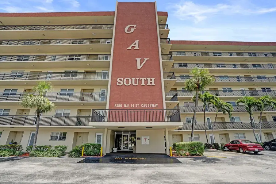 2350 NE 14th St Causeway #205, Pompano Beach, FL 33062 - #2