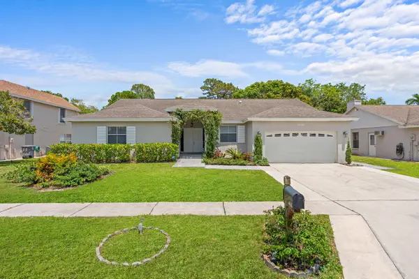 6266 Madras Circle, Boynton Beach, FL 33437