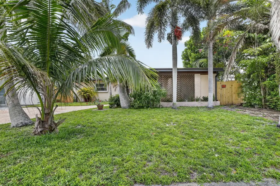 7140 Meade Street, Hollywood, FL 33024 - #2
