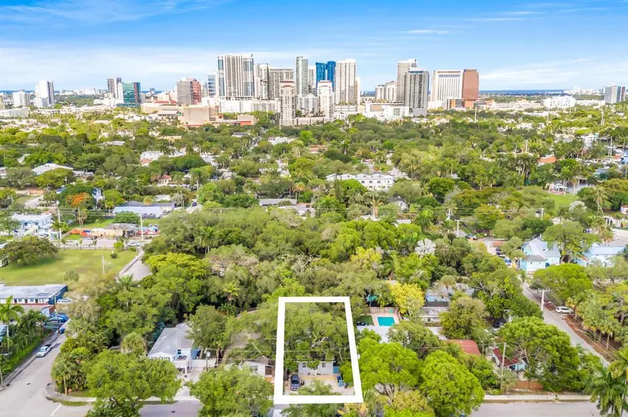 312 SW 12th Avenue, Fort Lauderdale, FL 33312 - #2