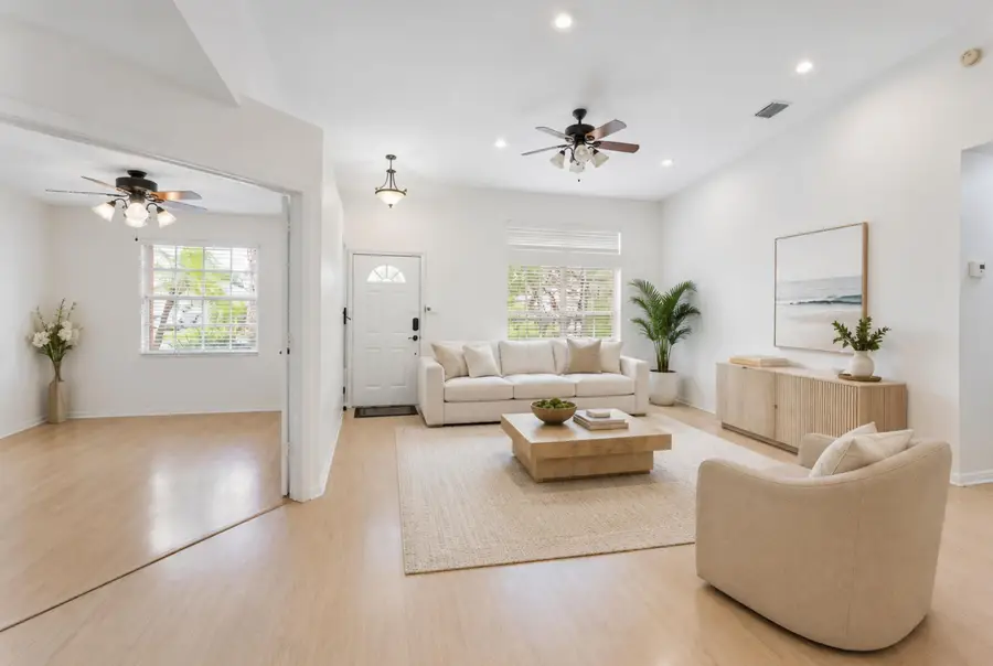 112 Laurel Way, Royal Palm Beach, FL 33411 - #3