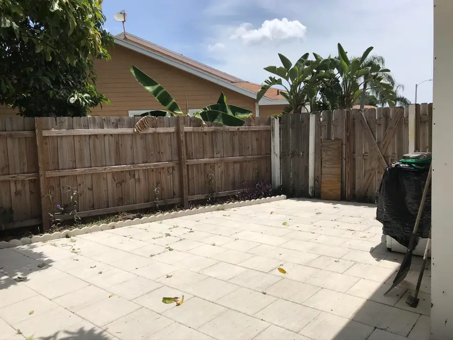 1534 Royal Forest Court, West Palm Beach, FL 33406 - #3