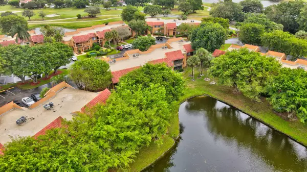 11255 Green Lake Drive #202, Boynton Beach, FL 33437