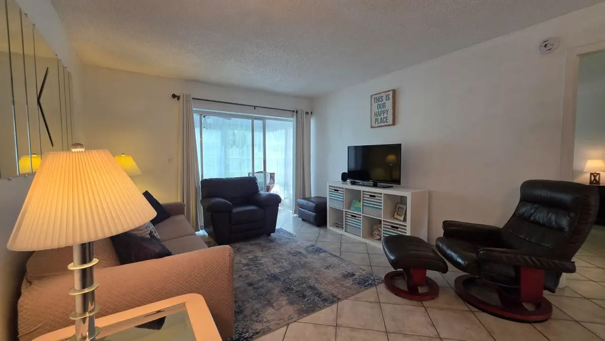 2900 NW 46th Avenue #213, Lauderdale Lakes, FL 33313 - #1