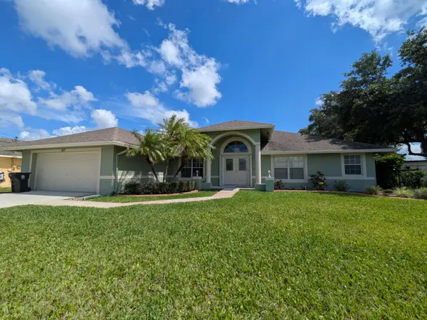 357 SE Cork Road, Port St Lucie, FL 34984
