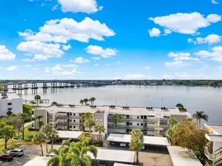 1950 SW Palm City Road #13-301, Stuart, FL 34994