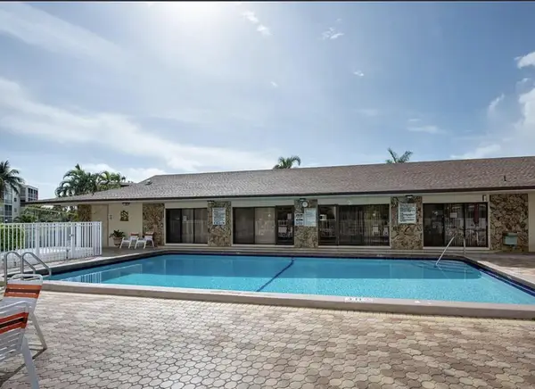 414 SE 10th Street #107, Dania Beach, FL 33004