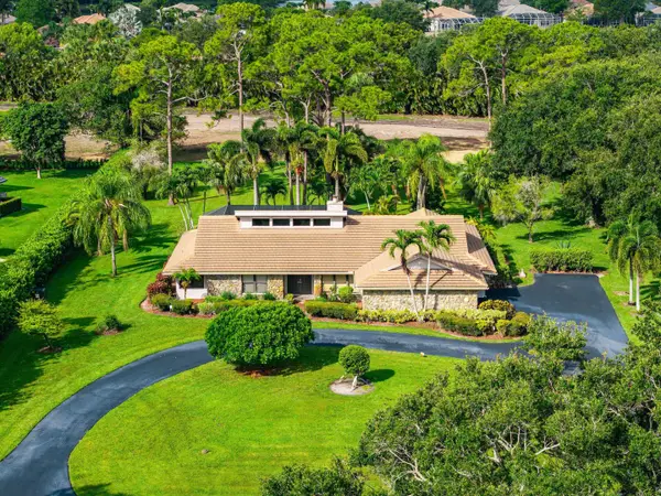 9405 Dundee Drive, Lake Worth, FL 33467