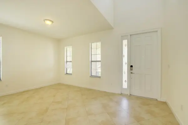 8853 Sandy Creek Way, Lake Worth, FL 33467
