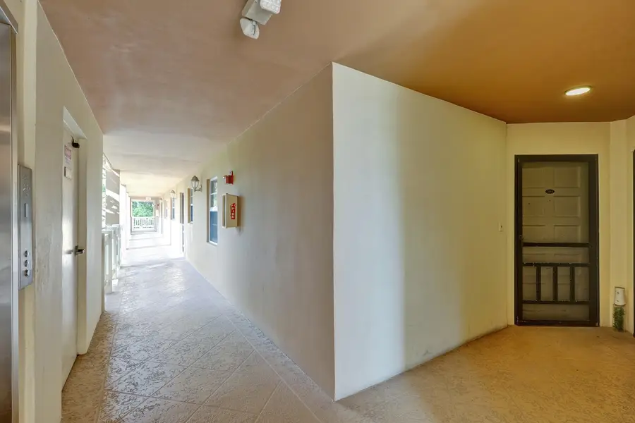 304 Golfview Road #304, North Palm Beach, FL 33408 - #3