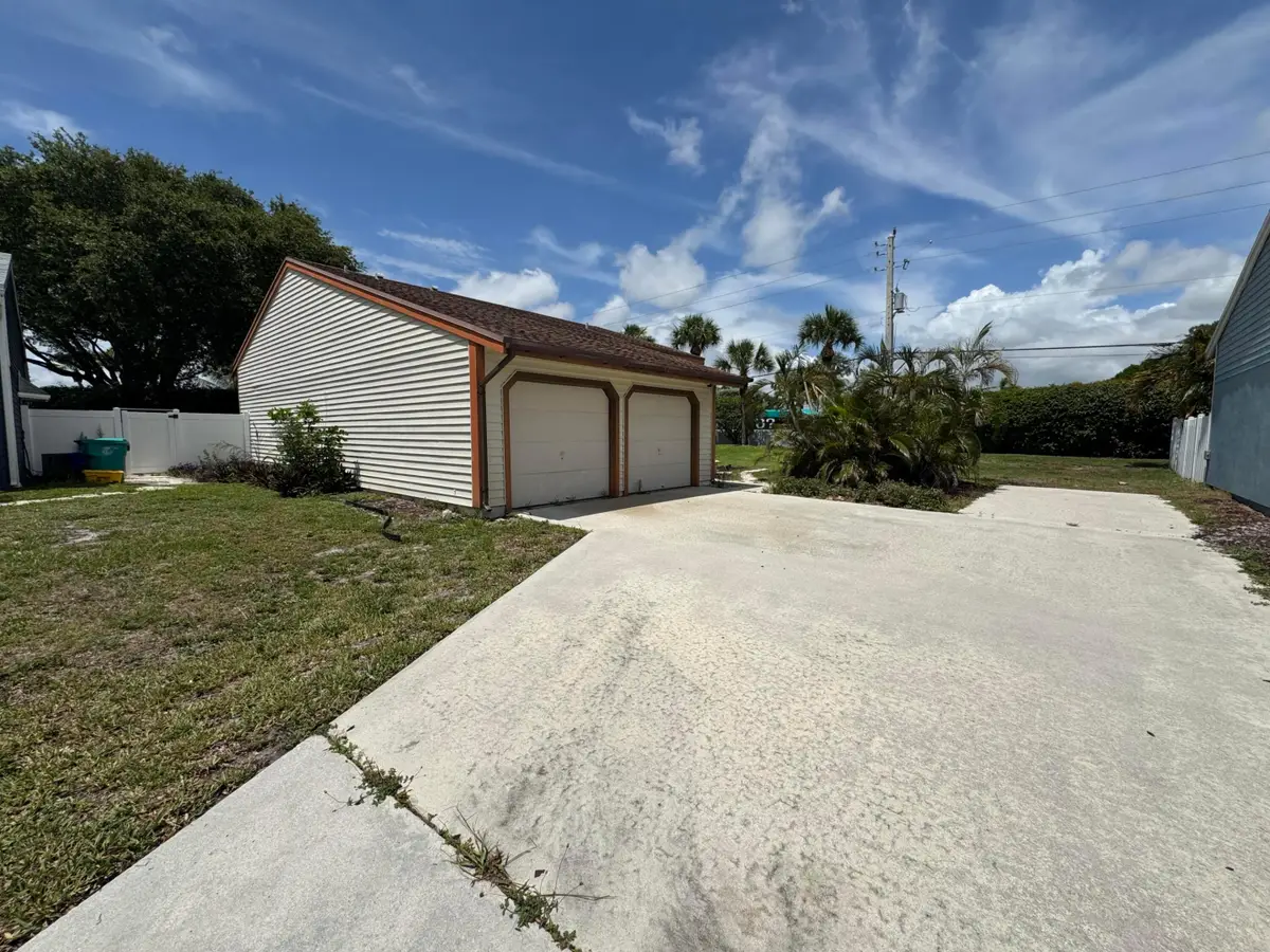 23 Buxton Lane, Boynton Beach, FL 33426 - #1