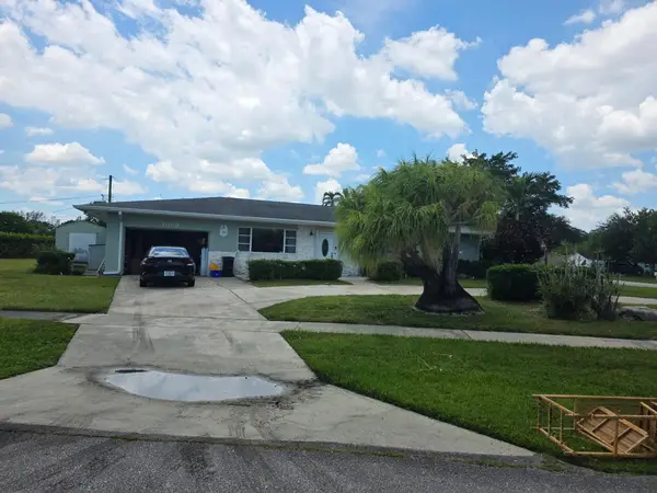 3059 W Medinah Cir Circle W, Lake Worth, FL 33467