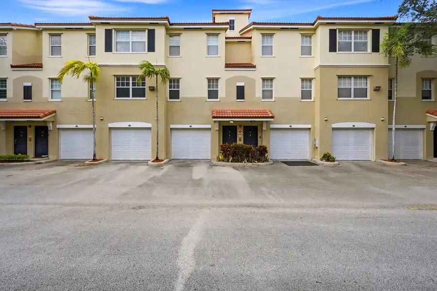 5820 W Sample Road #206, Coral Springs, FL 33067 - #2