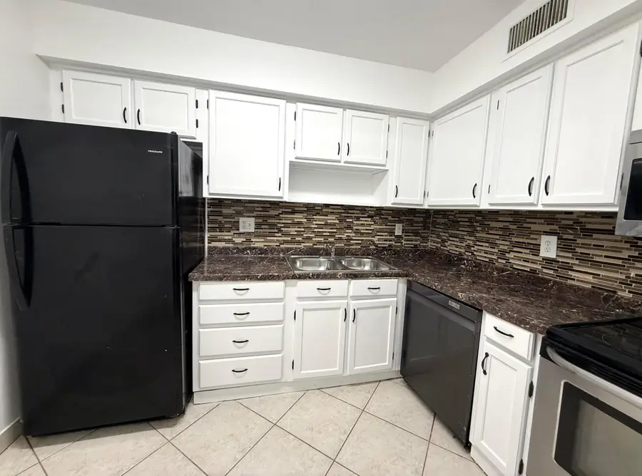 9935 Pineapple Tree Drive #Apt 208, Boynton Beach, FL 33436 - #2