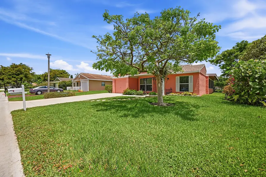 8131 Country Park Drive, Boca Raton, FL 33433 - #2