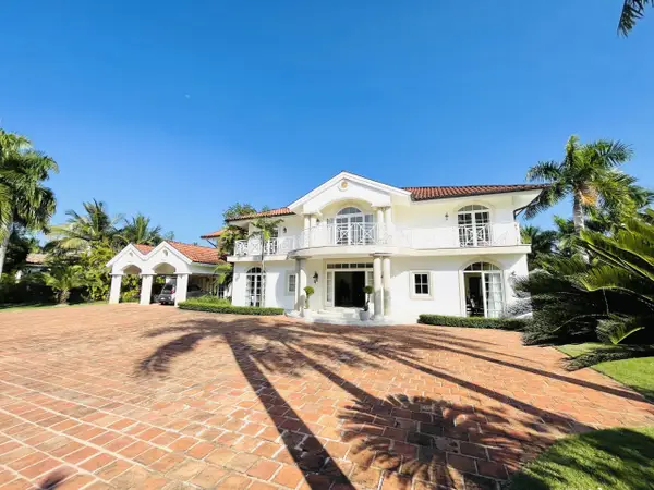 123 Sea Horse Ranch, ,  