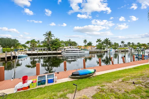 2601 NE 1st Street #17, Pompano Beach, FL 33062