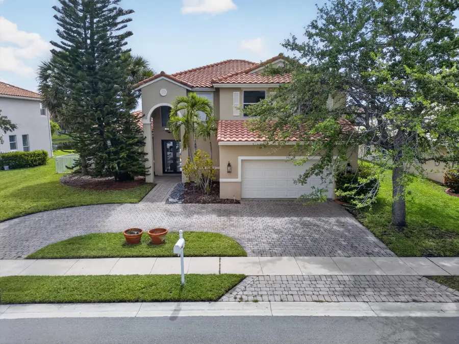 791 SW 191st Avenue, Pembroke Pines, FL 33029 - #2