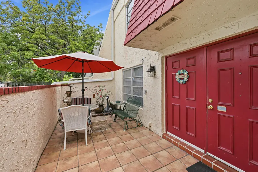 7599 NW 74th Avenue, Tamarac, FL 33321 - #2