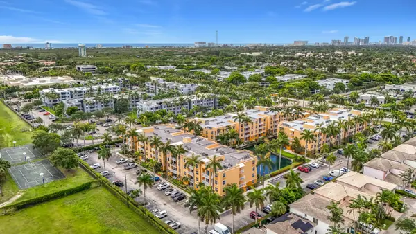 1341 SE 3rd Avenue #210, Dania Beach, FL 33004