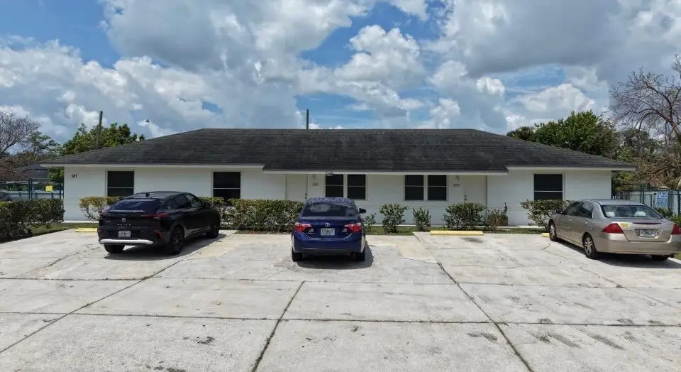 131 Avocado Avenue, West Palm Beach, FL 33413 - #1