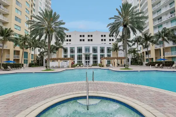 1755 E Hallandale Beach Boulevard #1207 E, Hallandale Beach, FL 33009