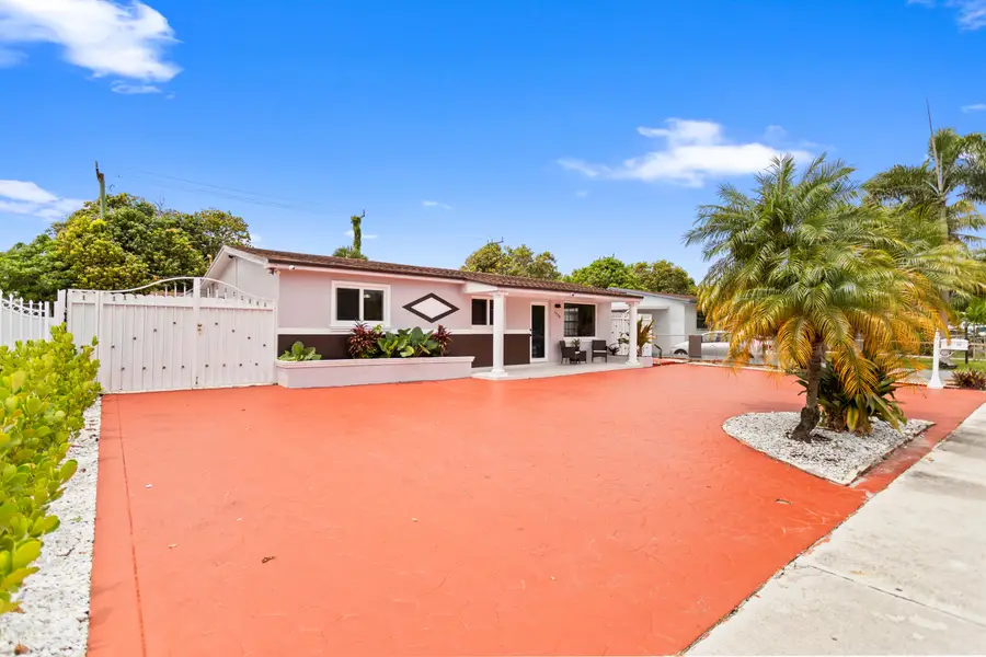 1450 W 37th Street, Hialeah, FL 33012 - #2