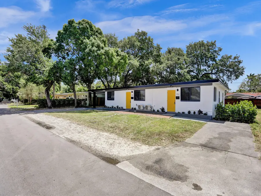 950 SW 29th Street, Fort Lauderdale, FL 33315 - #2