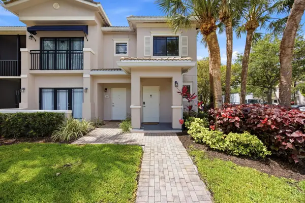 2802 Sarento Place #106, Palm Beach Gardens, FL 33410