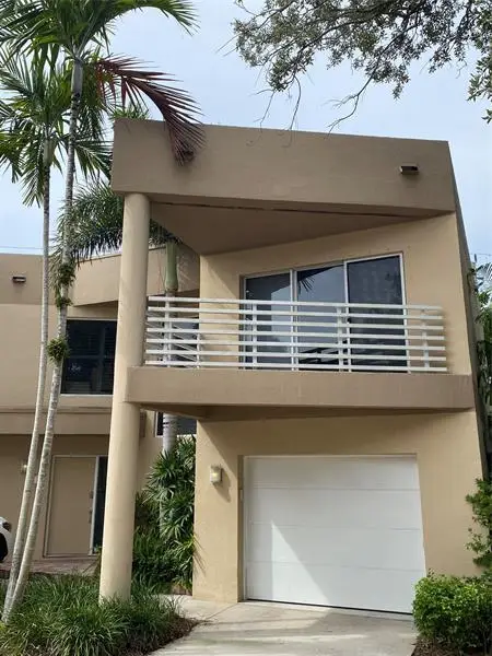 101 SE 15th Avenue #E, Fort Lauderdale, FL 33301