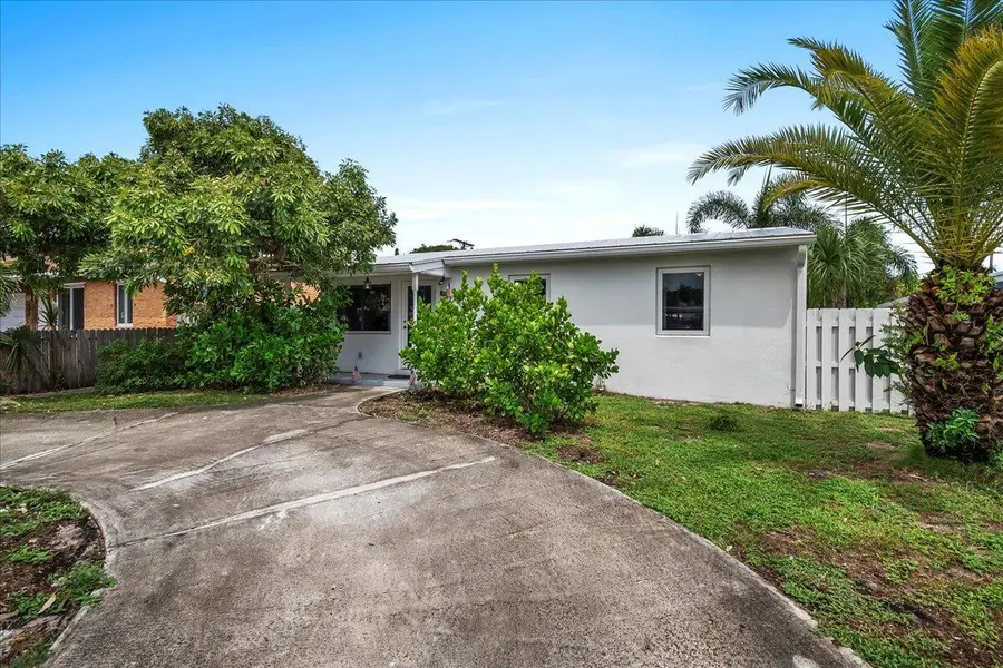727 Bunker Road, West Palm Beach, FL 33405 - #2