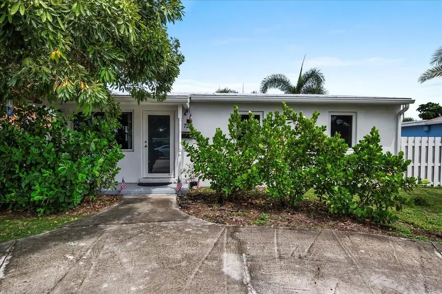 727 Bunker Road, West Palm Beach, FL 33405 - #3