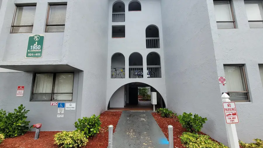 1950 N Congress Avenue #206, West Palm Beach, FL 33401 - #2