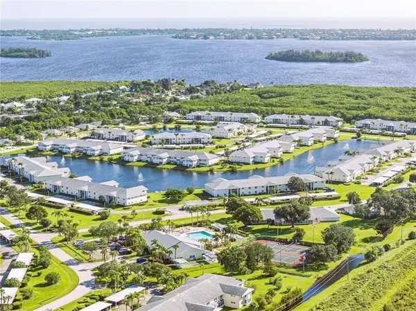 464 Grove Isle Circle #464, Vero Beach, FL 32962