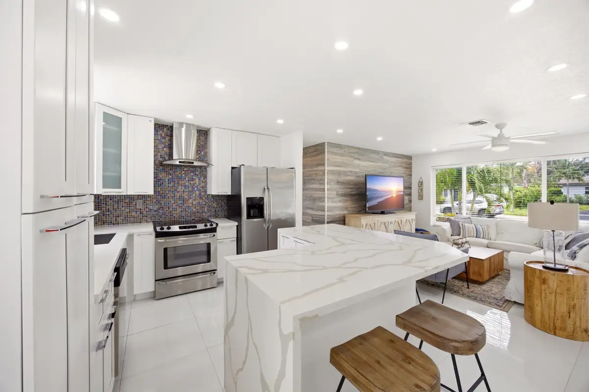 817 SE 16th Street, Deerfield Beach, FL 33441 - #1