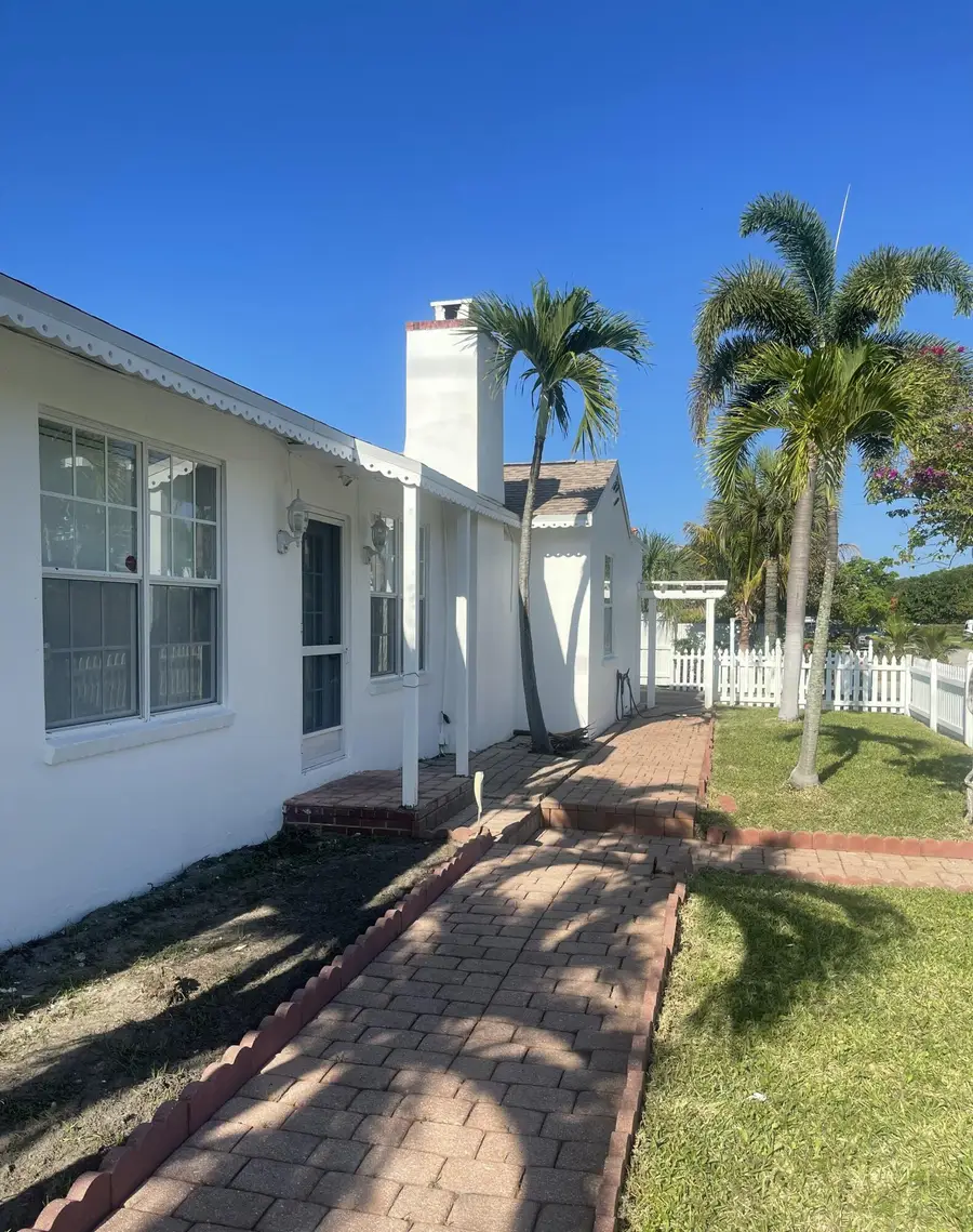255 Foresteria Drive, Lake Park, FL 33403 - #2