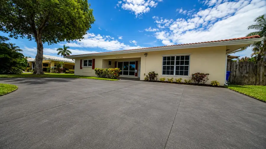420 SE 4th Court, Pompano Beach, FL 33060 - #2