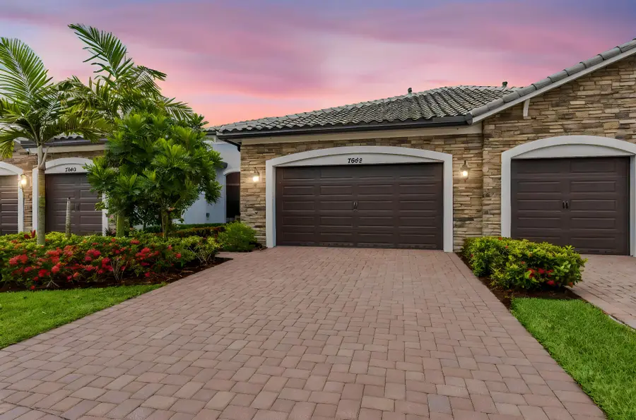 7642 N Blue Spring Drive, Parkland, FL 33067 - #3