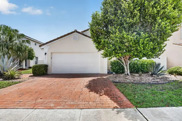 Address Withheld By Seller, Pembroke Pines, FL 33029