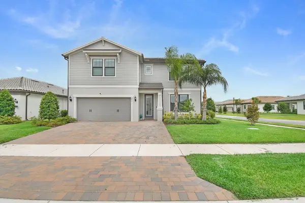 801 SE Courances Drive, Port St Lucie, FL 34984