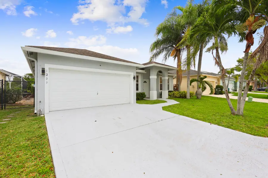 1209 Olympic Circle, Greenacres, FL 33413 - #2