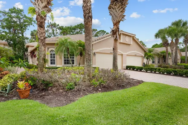 7327 Sea Pines Court, Port St Lucie, FL 34986