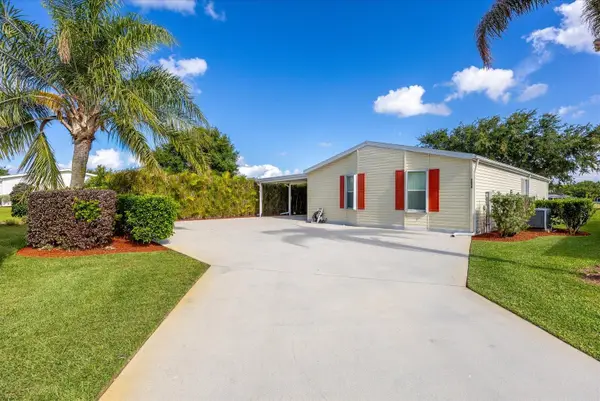7654 Red Crossbill Court, Port St Lucie, FL 34952