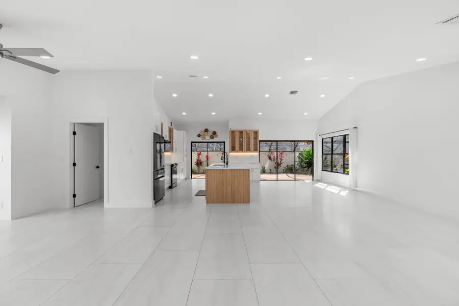 21326 Campo Allegro Drive, Boca Raton, FL 33433 - #3
