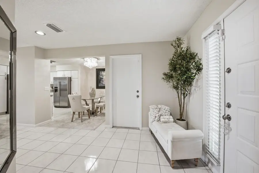 9172 Boca Gardens Parkway #B, Boca Raton, FL 33496 - #2