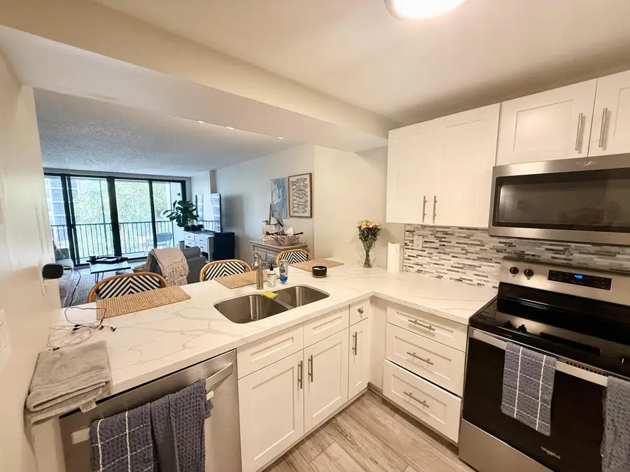 11 Royal Palm Way #Ph 303, Boca Raton, FL 33432 - #3