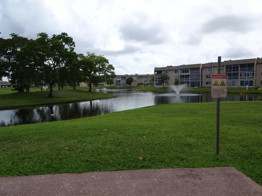 9261 Sunrise Lakes Boulevard #210, Fort Lauderdale, FL 33322 - #2