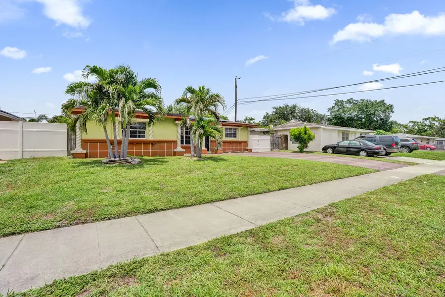 151 NW 21st Street, Pompano Beach, FL 33060 - #2