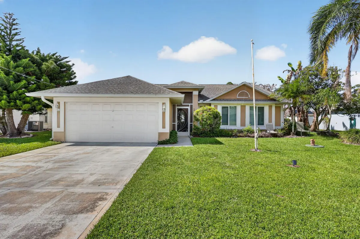 2755 SE Caladium Avenue, Port Saint Lucie, FL 34952 - #1